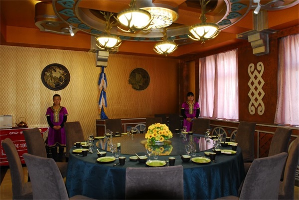 特色蒙餐厅